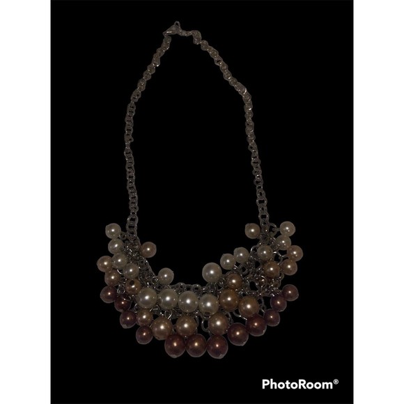 Vintage Three Strand Faux Pearl Bib Silver Necklace - Picture 3 of 3